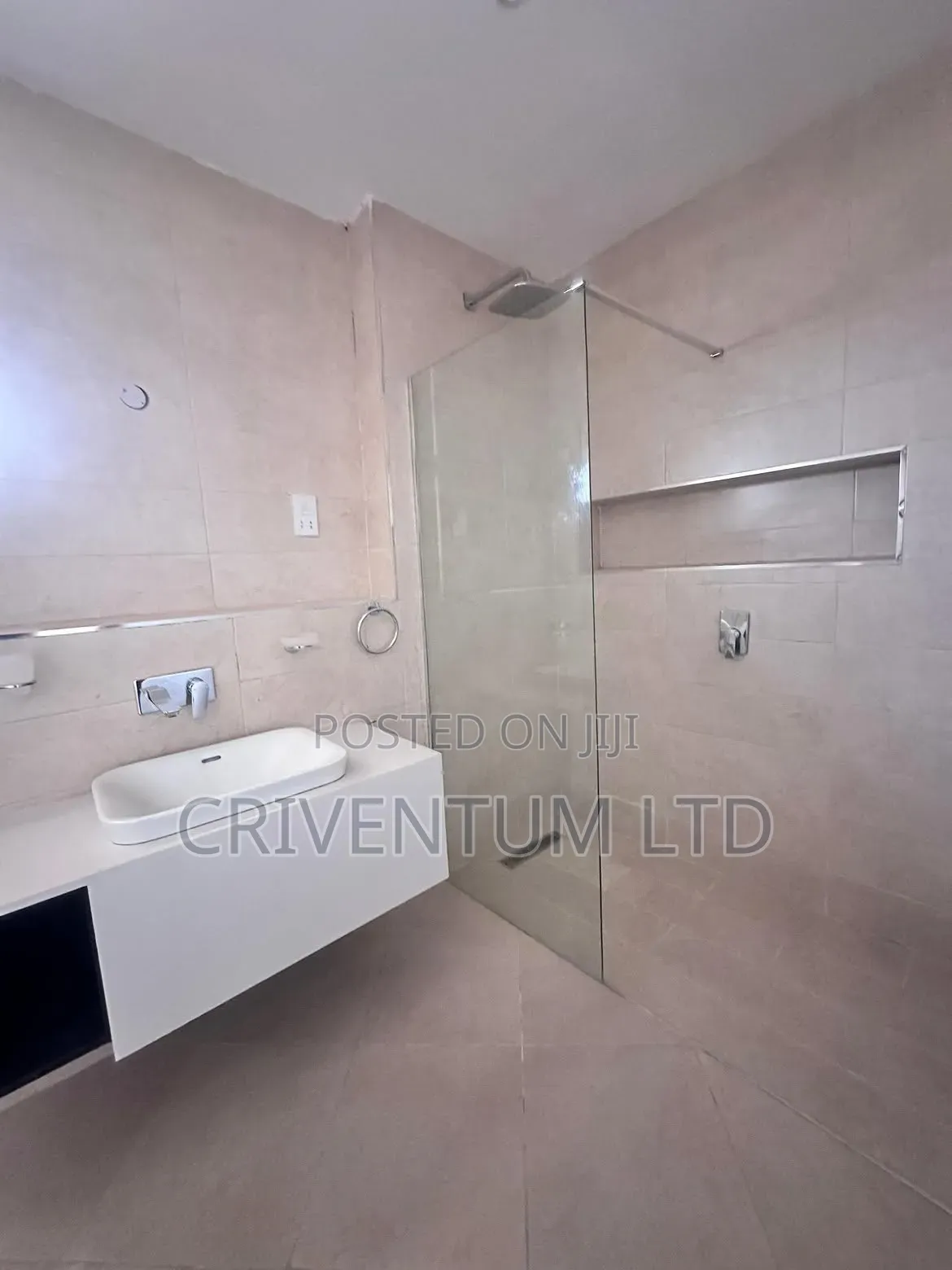 5bdrm Duplex in Jabi for sale in Jabi