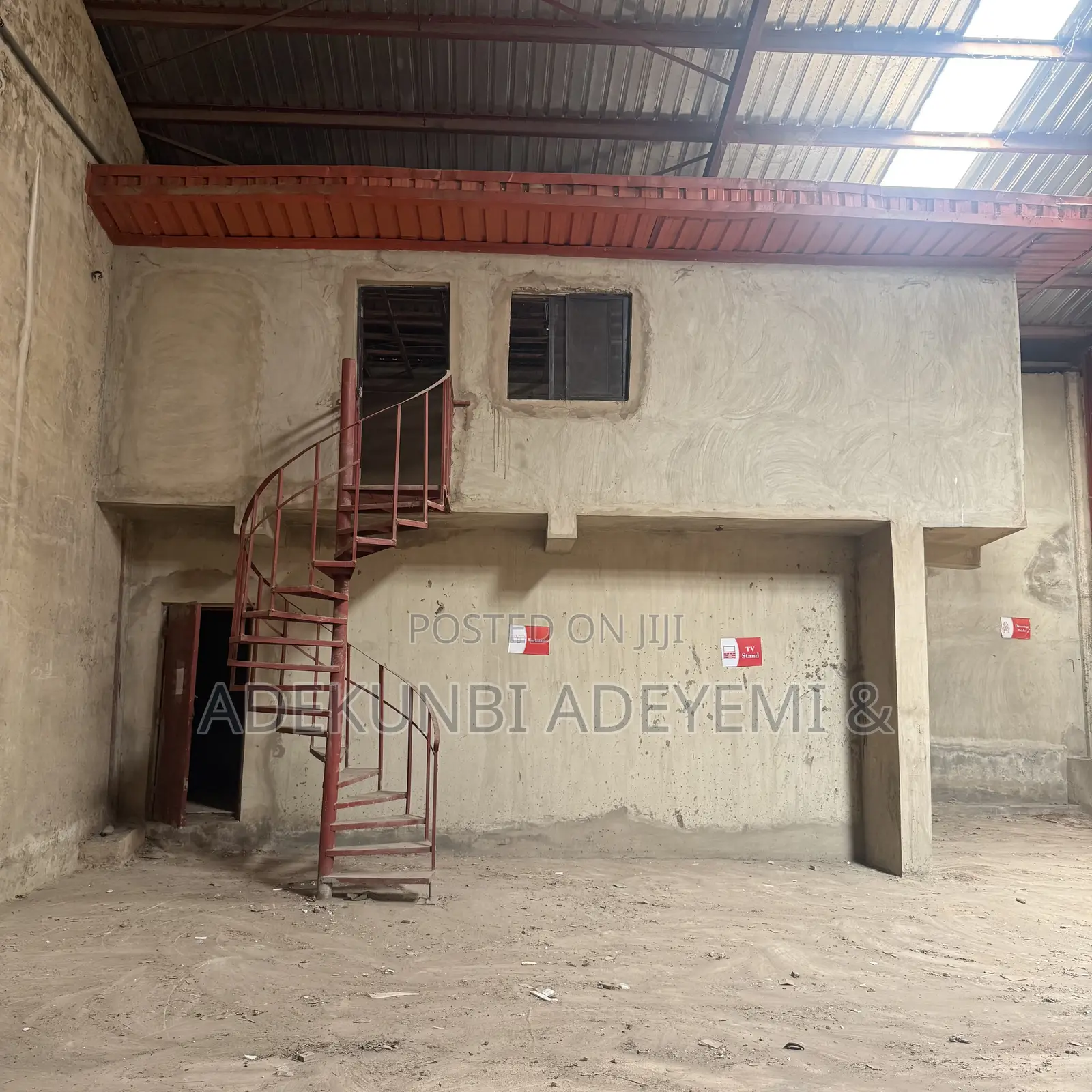 Warehouse in Idu in Idu Industrial