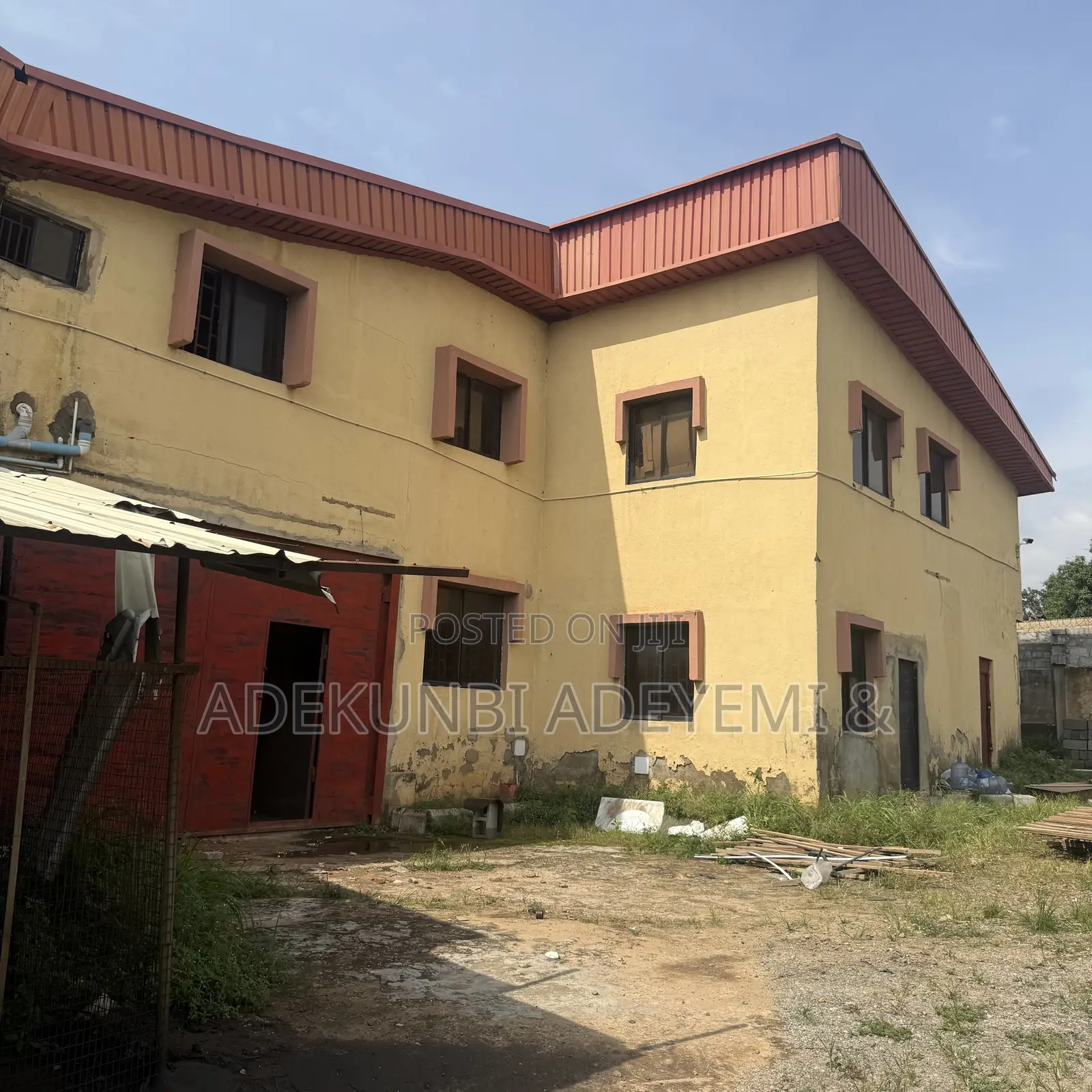 Warehouse in Idu in Idu Industrial