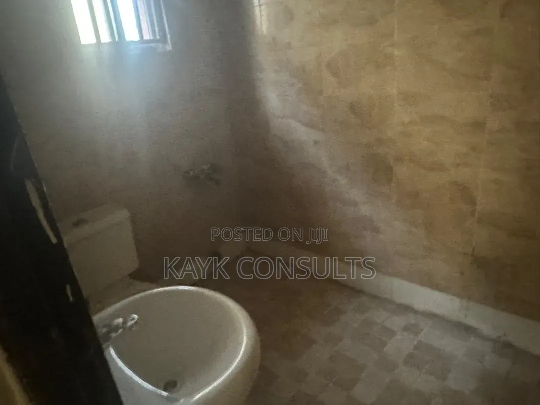 2bdrm Block of Flats in FHA for rent in FHA
