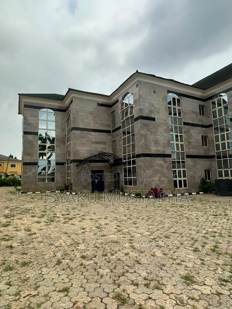 Office Space in Asokoro