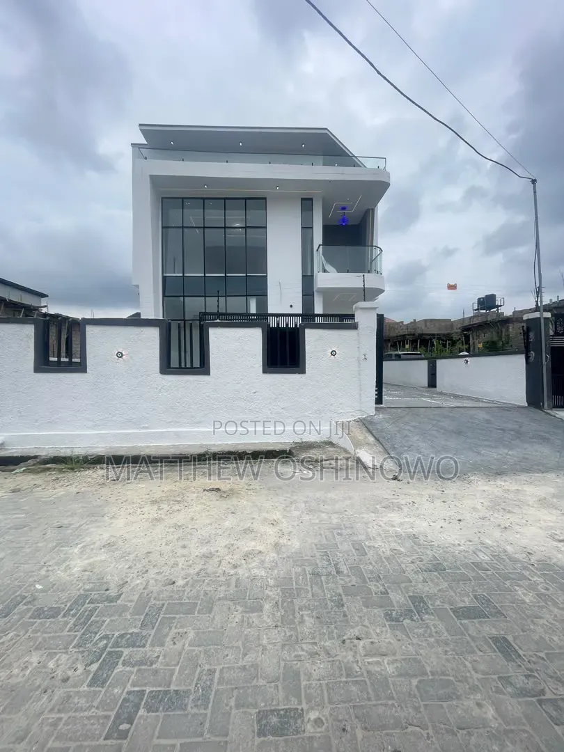 Furnished 4bdrm Duplex in Ajah, Sangotedo for sale in Sangotedo
