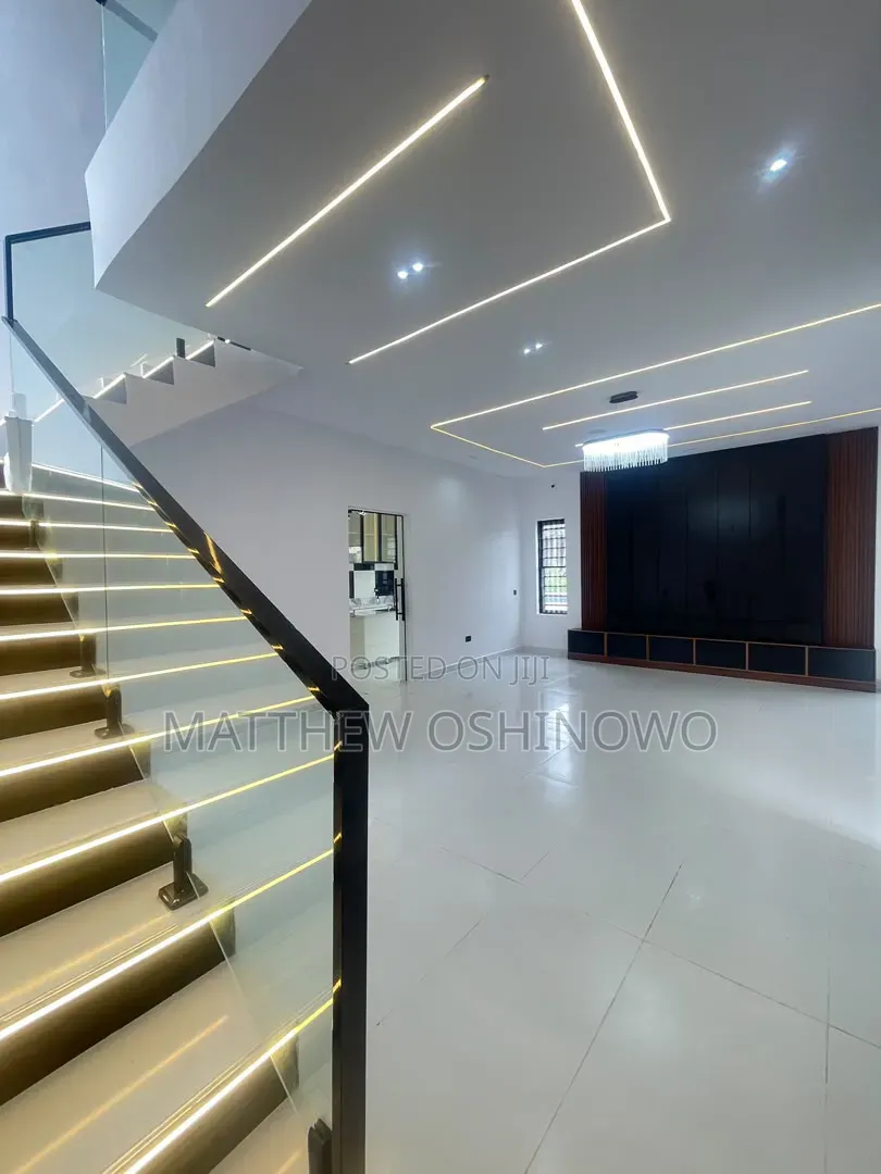 Furnished 4bdrm Duplex in Ajah, Sangotedo for sale in Sangotedo