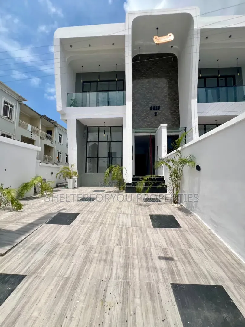 5bdrm Duplex in Lekki Expressway for sale in Lekki Expressway