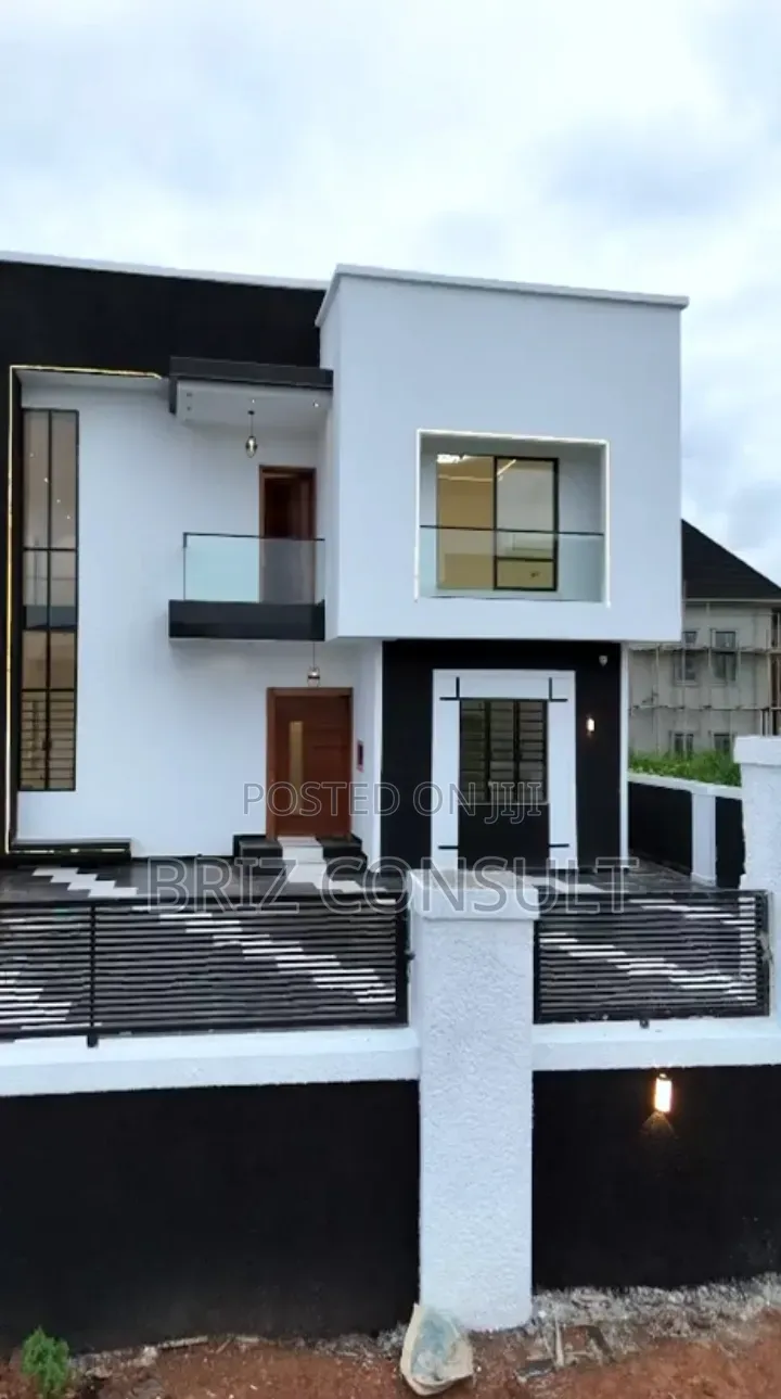 4bdrm Duplex in Enugu for sale in Enugu