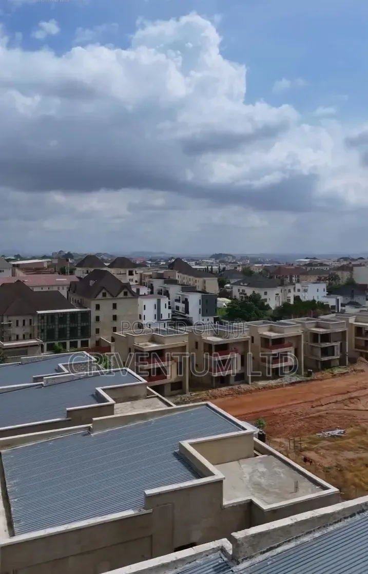 5bdrm Duplex in Guzape District for sale in Guzape District