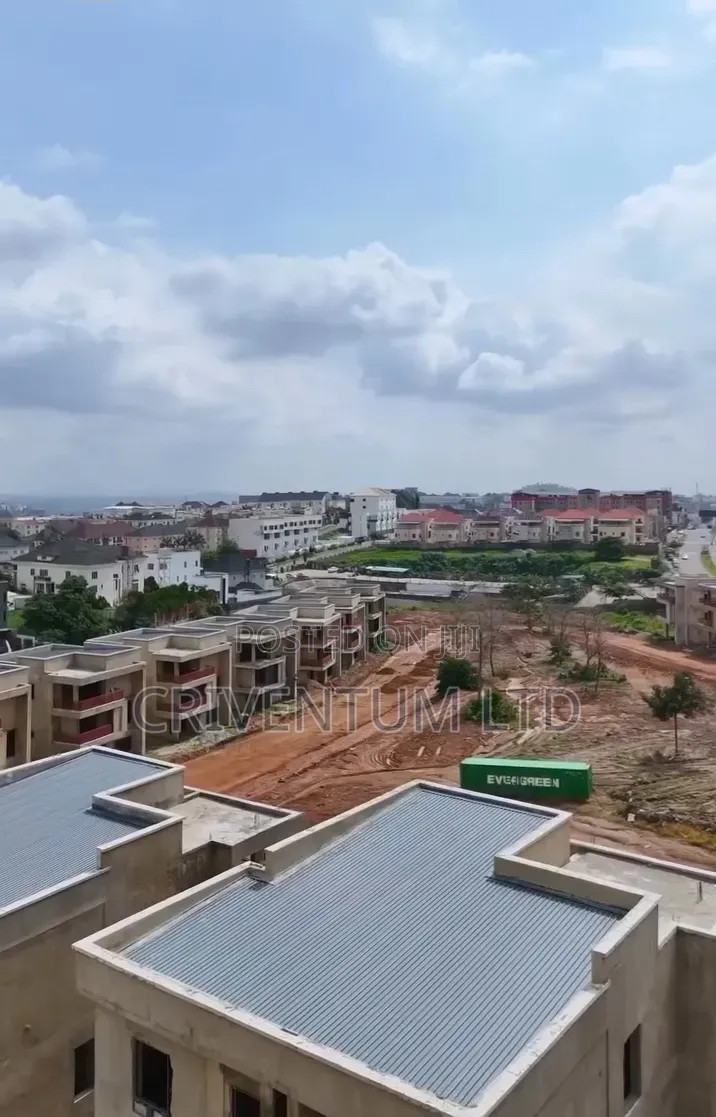 5bdrm Duplex in Guzape District for sale in Guzape District
