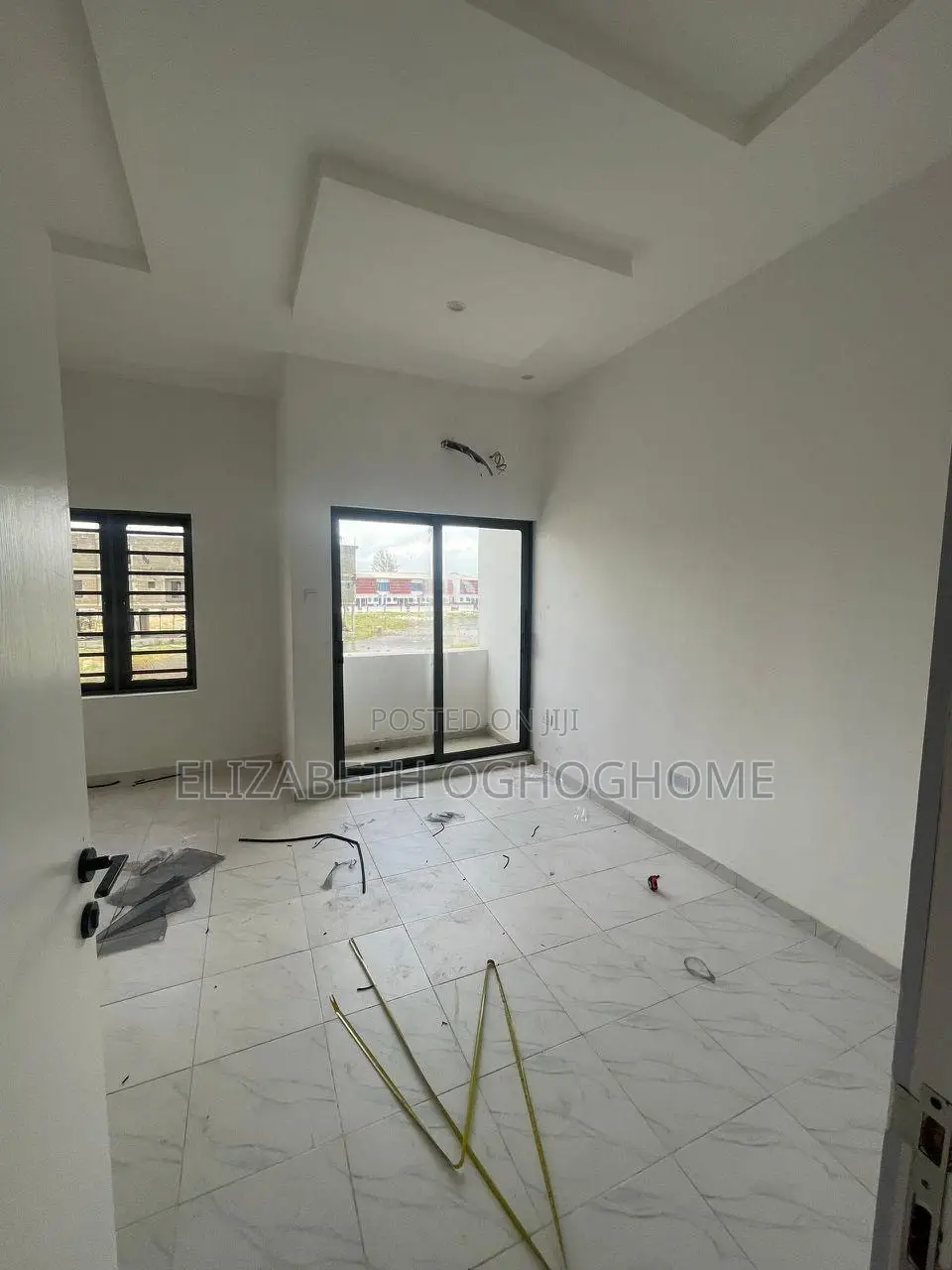 3bdrm Duplex in Lafiaji for rent in Lafiaji