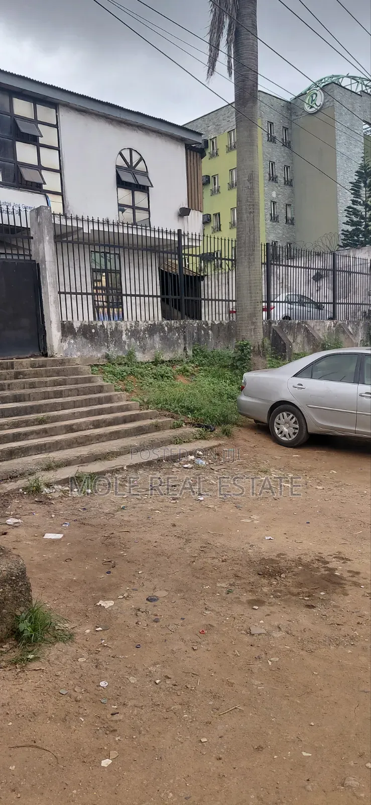 2000sqm Non Funtional Gas Plant Isheri Iguando Rd in Ikotun / Ikotun/Igando
