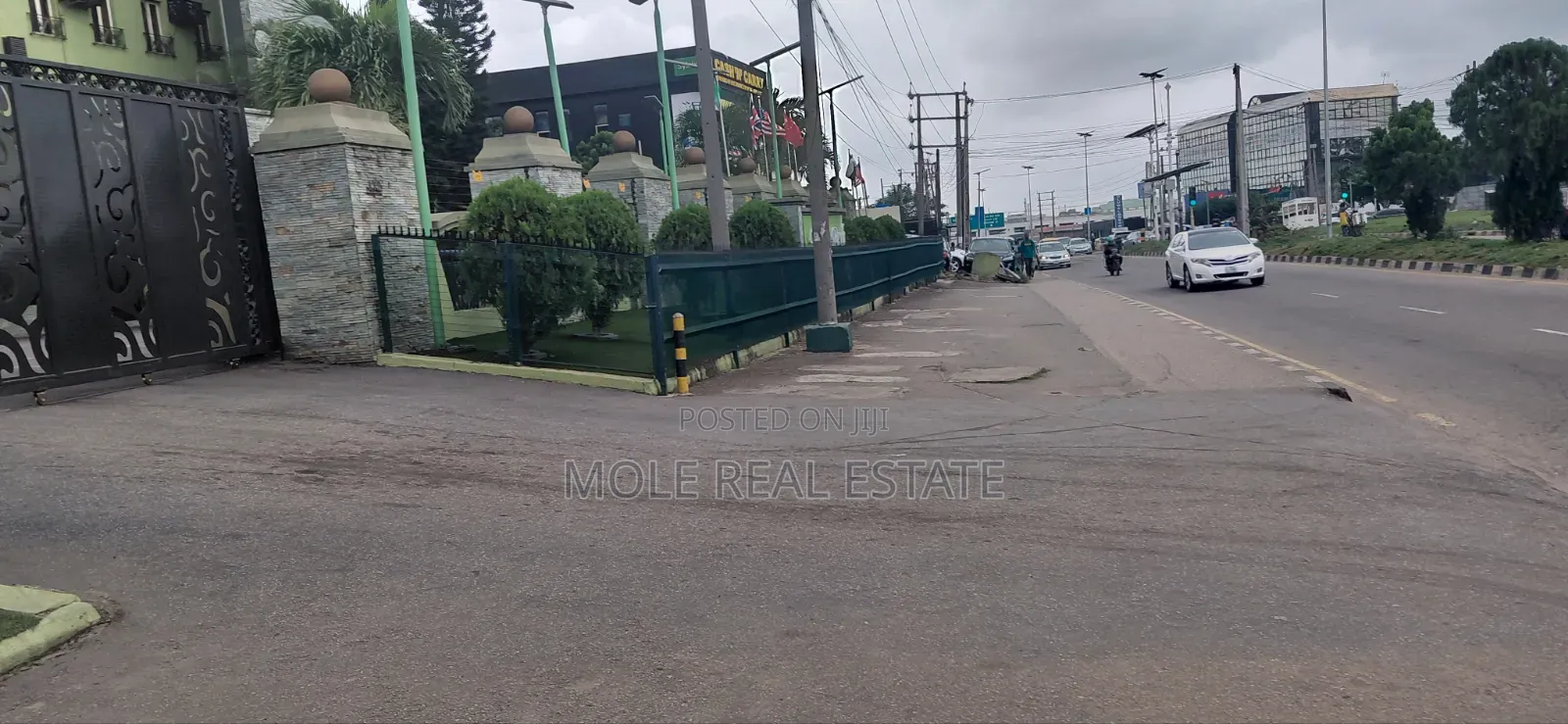 2000sqm Non Funtional Gas Plant Isheri Iguando Rd in Ikotun / Ikotun/Igando