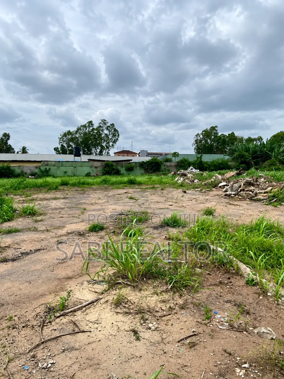 400 and 900sqm Commercial Plot of Land for Sale at Ikeja Lagos in Computer Village