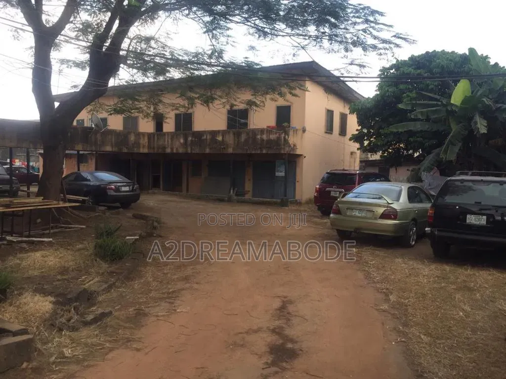 Massive Nicely Placed Commercial Property in Palmgroove