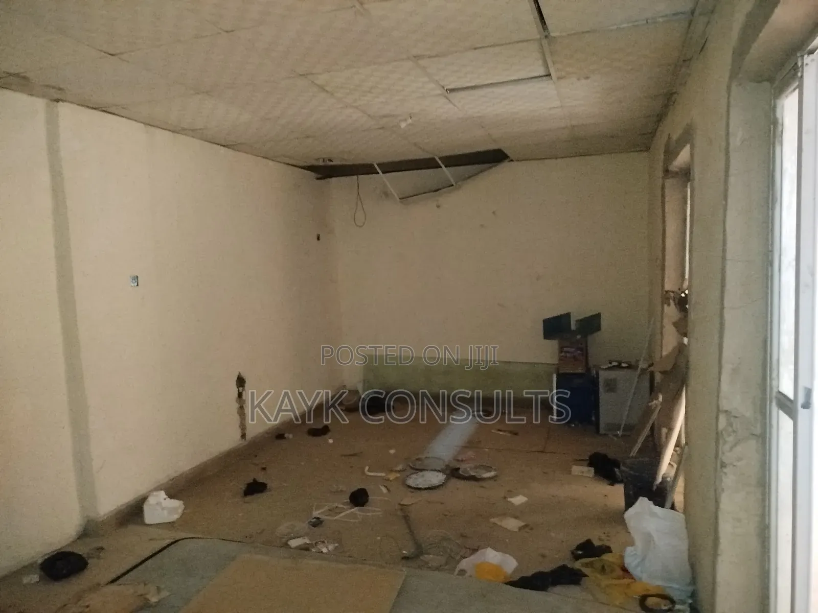 A Very Massive Shop Space for Rent. in Area 1