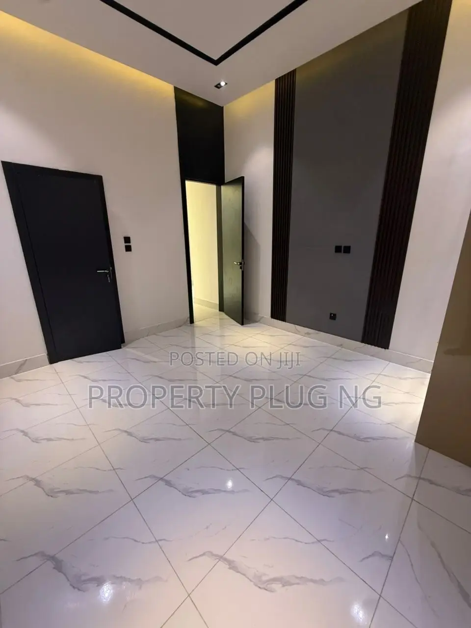 5bdrm Duplex in Captain’S Court, Off Lekki-Epe Expressway for sale in Off Lekki-Epe Expressway