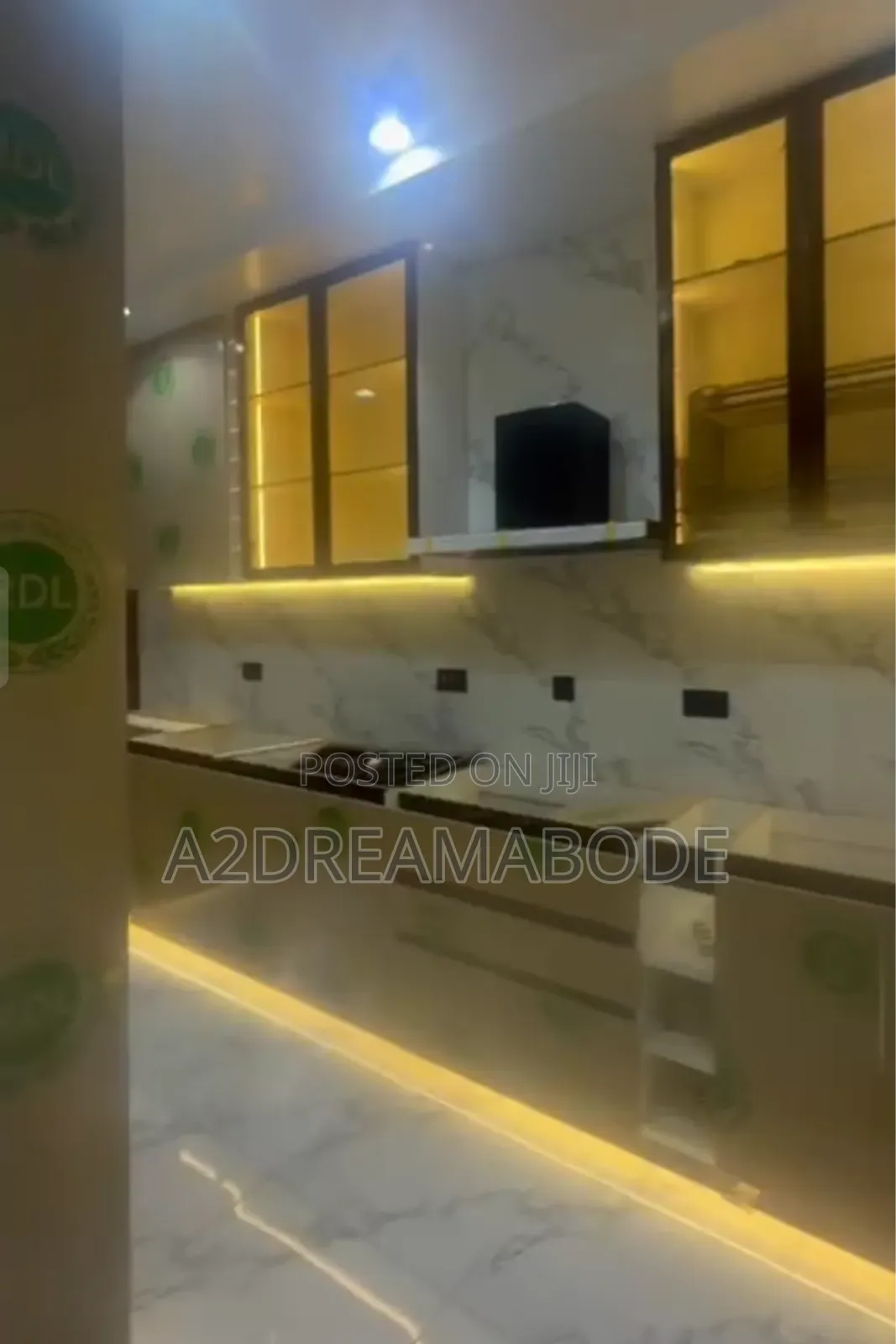 3bdrm Apartment in Ogudu for sale in Ogudu GRA