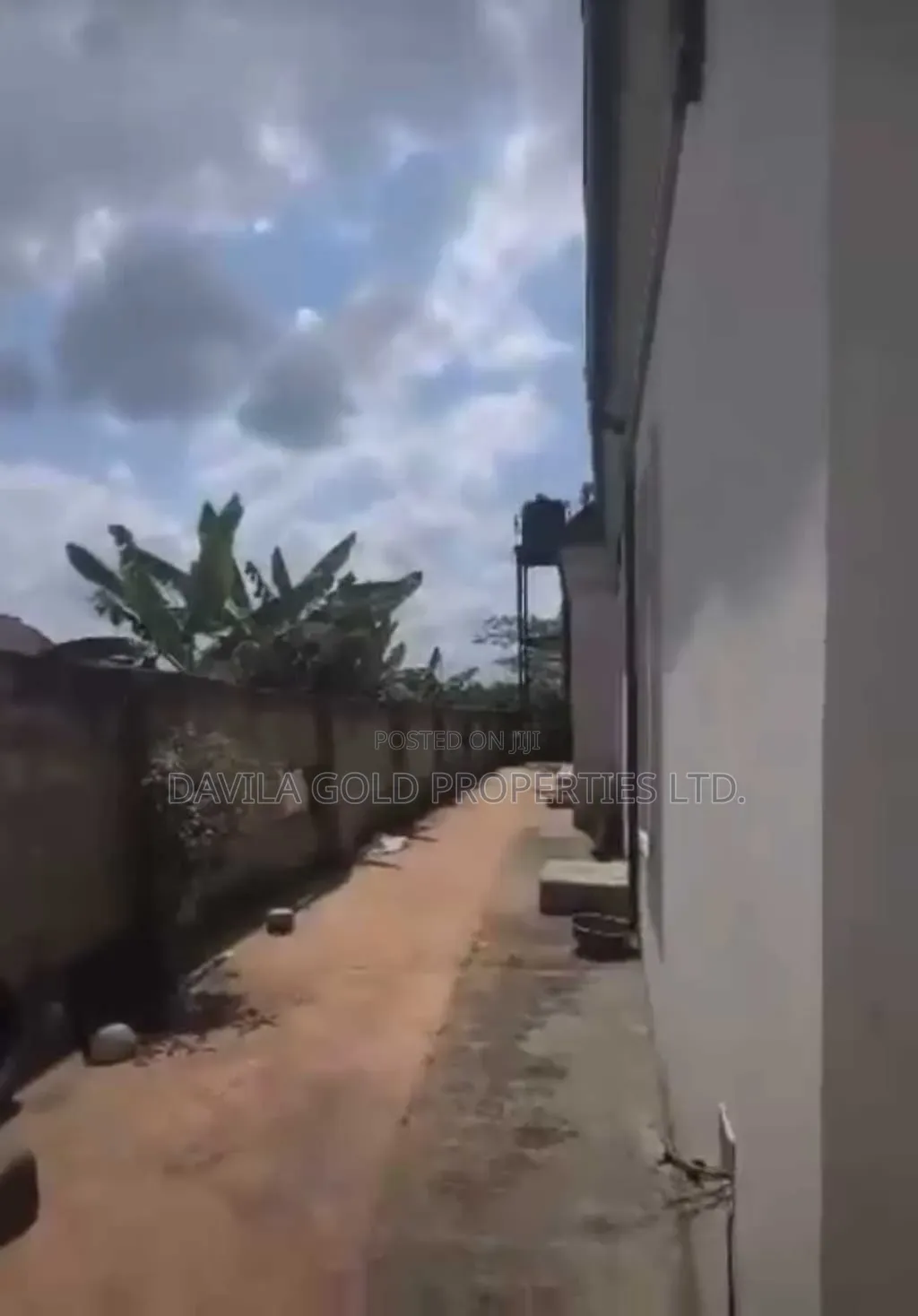 4bdrm Bungalow in Benin City for sale in Benin City