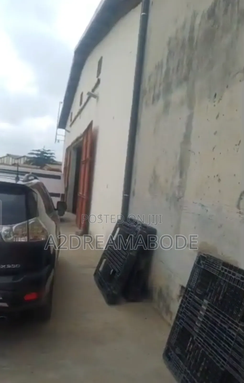 Decently Large Warehouse in Ajao Estate