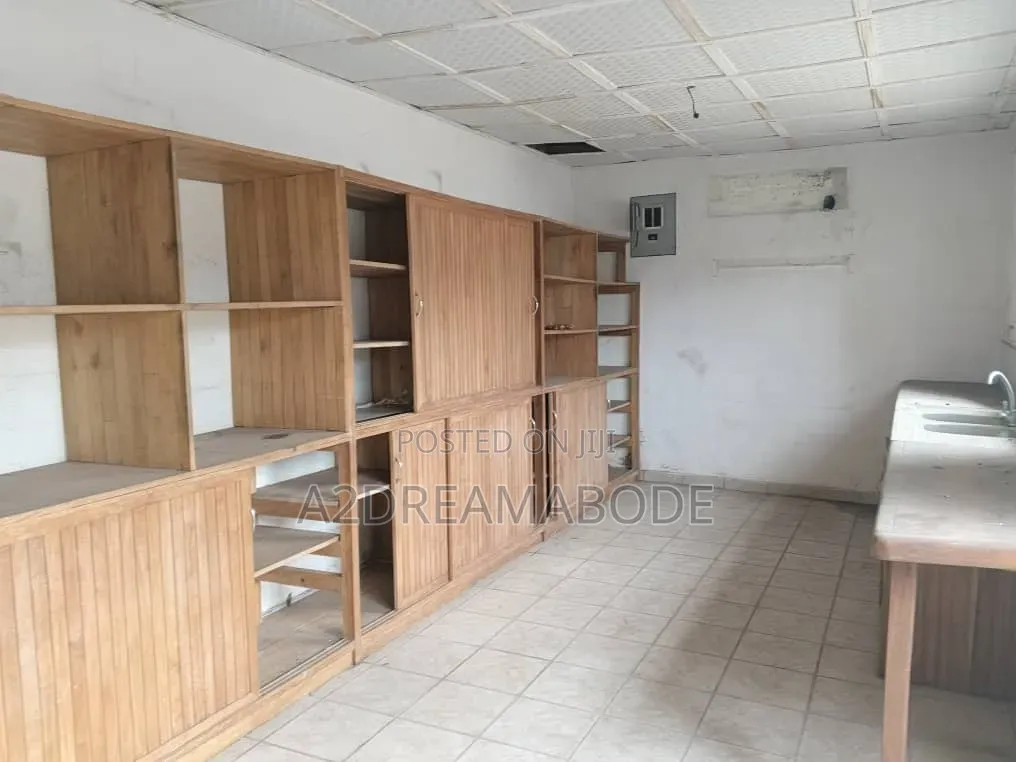 5bdrm Duplex in Ikeja Gra for rent in Ikeja GRA