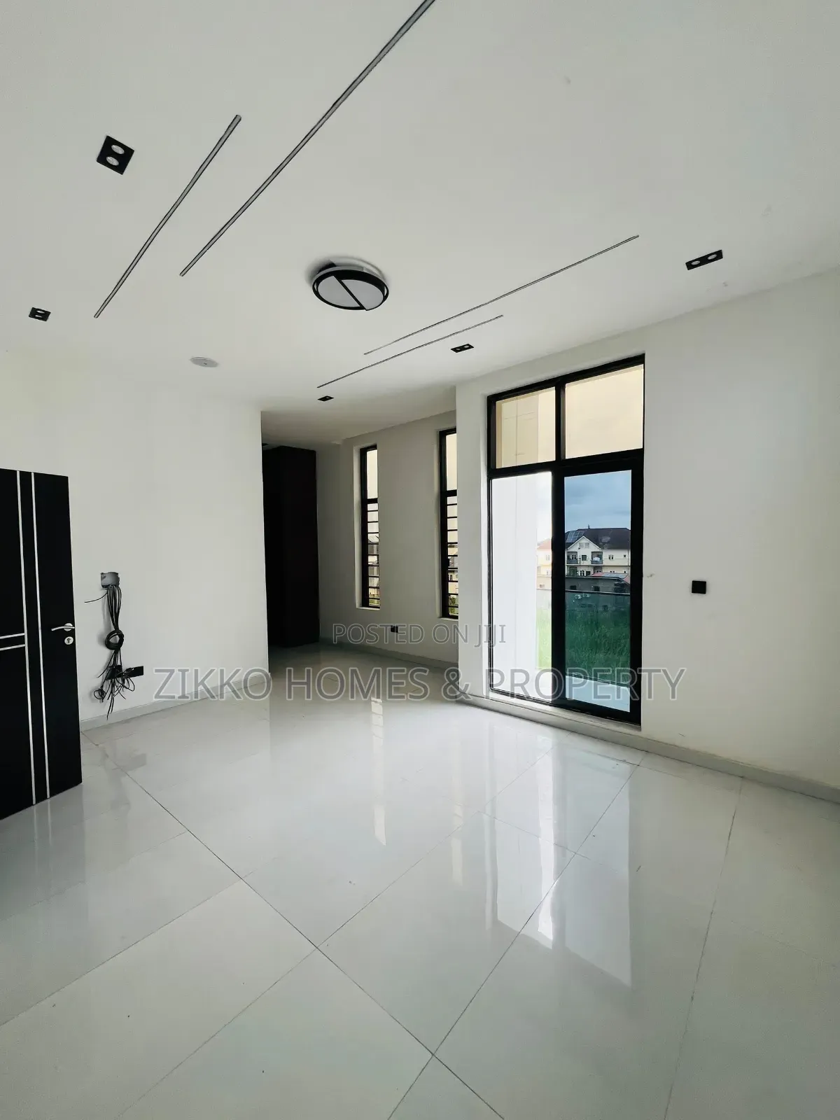 5bdrm Duplex in Ajah, Sangotedo for sale in Sangotedo