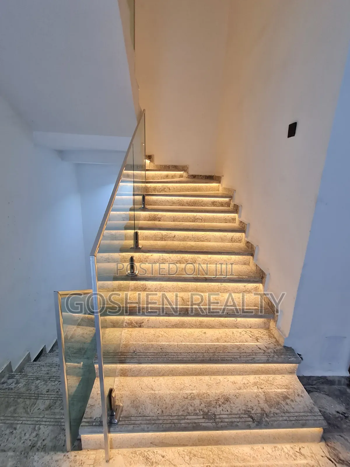 4bdrm Townhouse/Terrace in Jahi for sale in Jahi