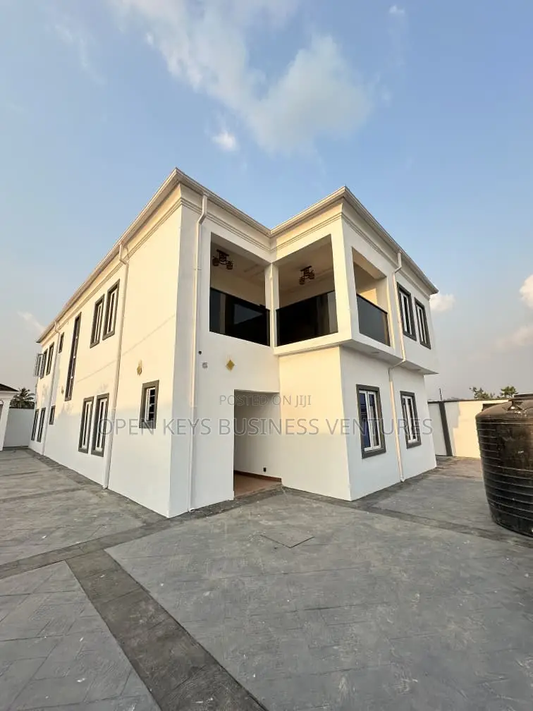 Furnished 5bdrm Duplex in Dss Quarters Est, Idishin for sale in Idishin