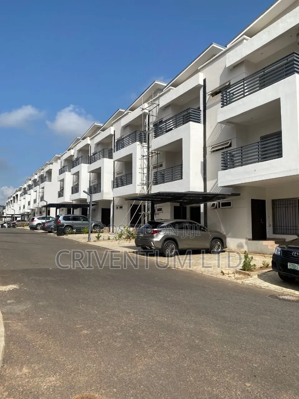 4bdrm Duplex in Life Camp for sale in Life Camp