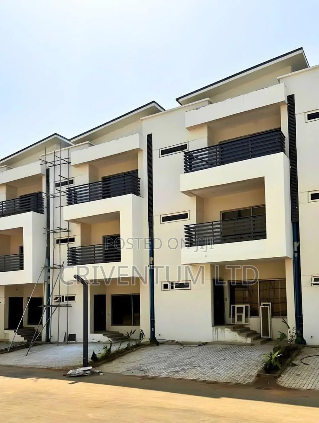 4bdrm Duplex in Life Camp for sale in Life Camp