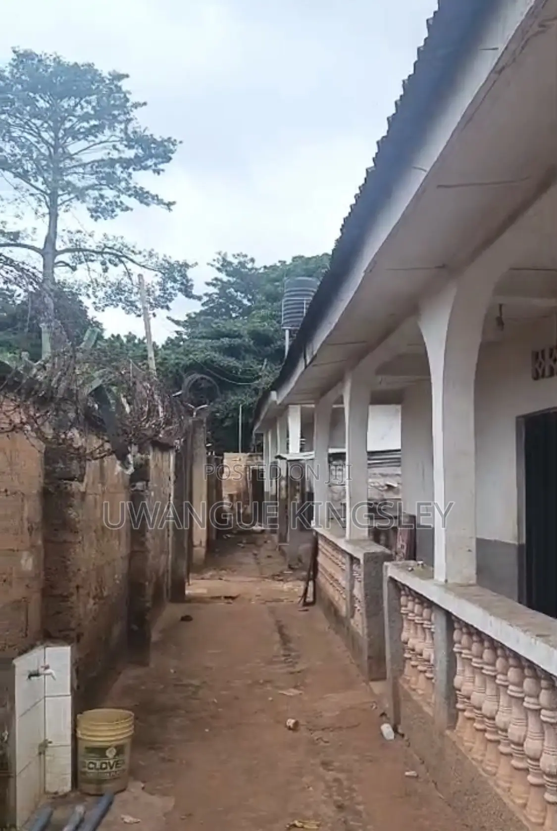 Furnished 1bdrm Apartment in Kizo Properties Ltd, Auchi for sale in Auchi
