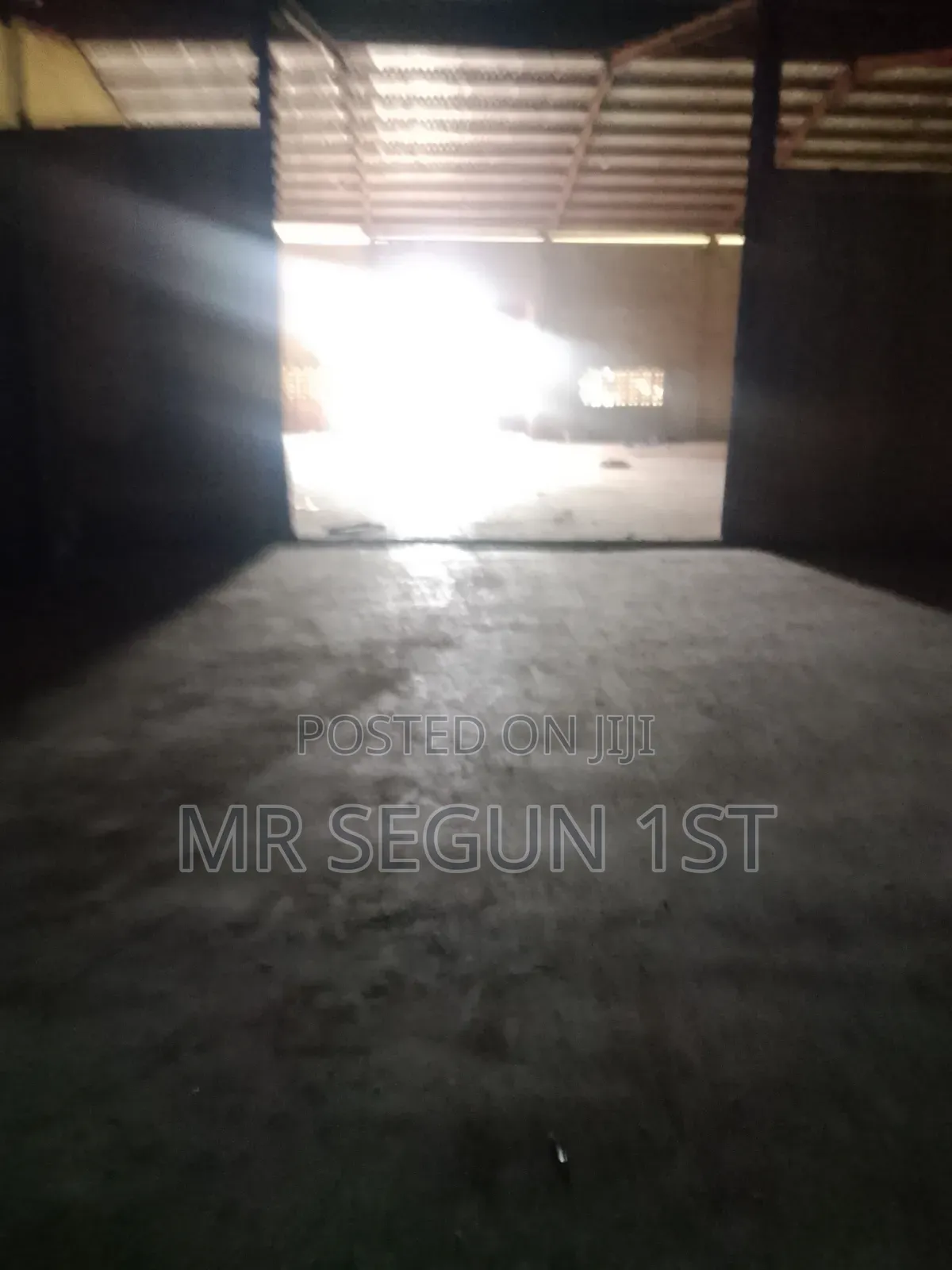 Warehouse to Let at Podo Rd Ibadan in Odo Ona