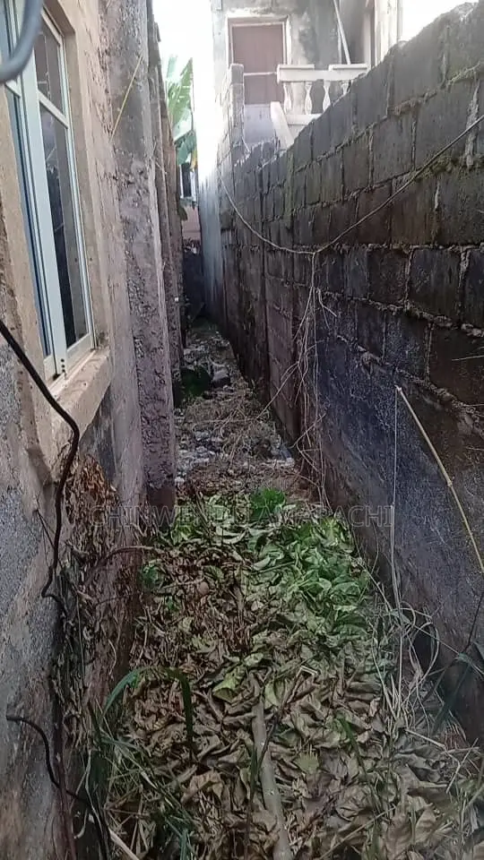 3bdrm Block of Flats in Not An Estate for sale in Enugu State