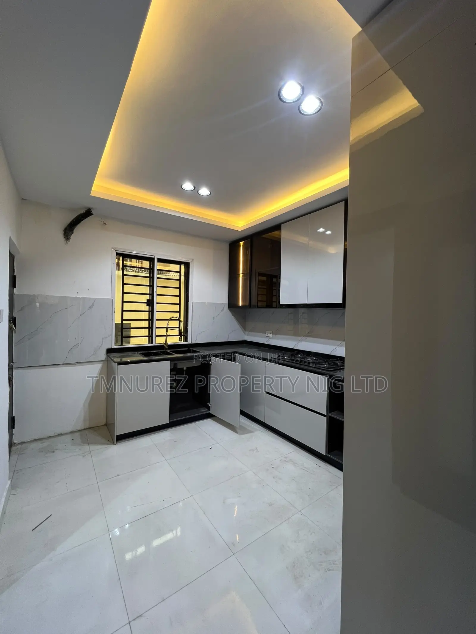 3bdrm Maisonette in Abraham Adesanya Estate for rent in Abraham Adesanya Estate