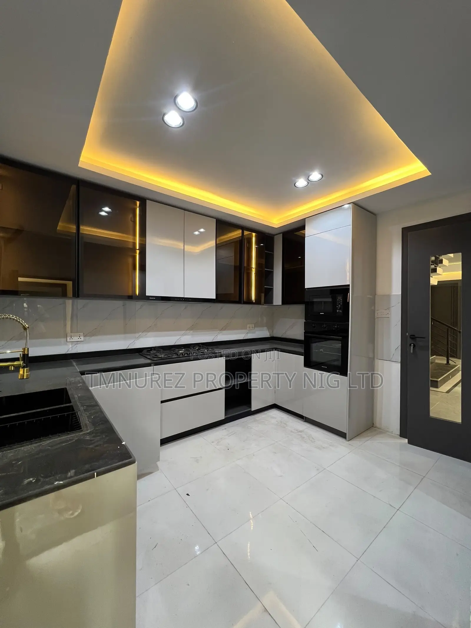 3bdrm Maisonette in Abraham Adesanya Estate for rent in Abraham Adesanya Estate