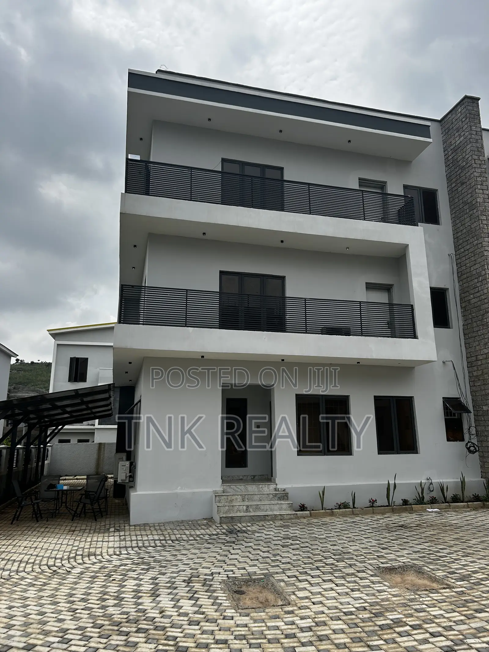 5bdrm Duplex in Cosgrove Estate, Katampe (Main) for sale in Katampe (Main)