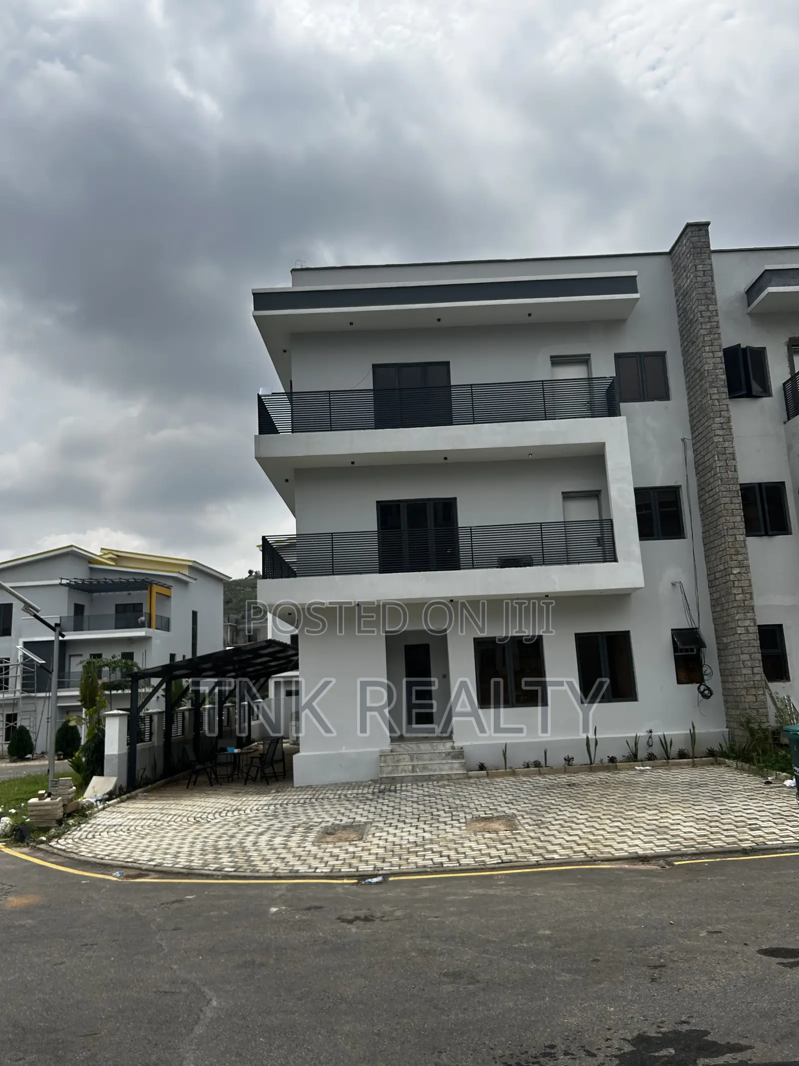 5bdrm Duplex in Cosgrove Estate, Katampe (Main) for sale in Katampe (Main)