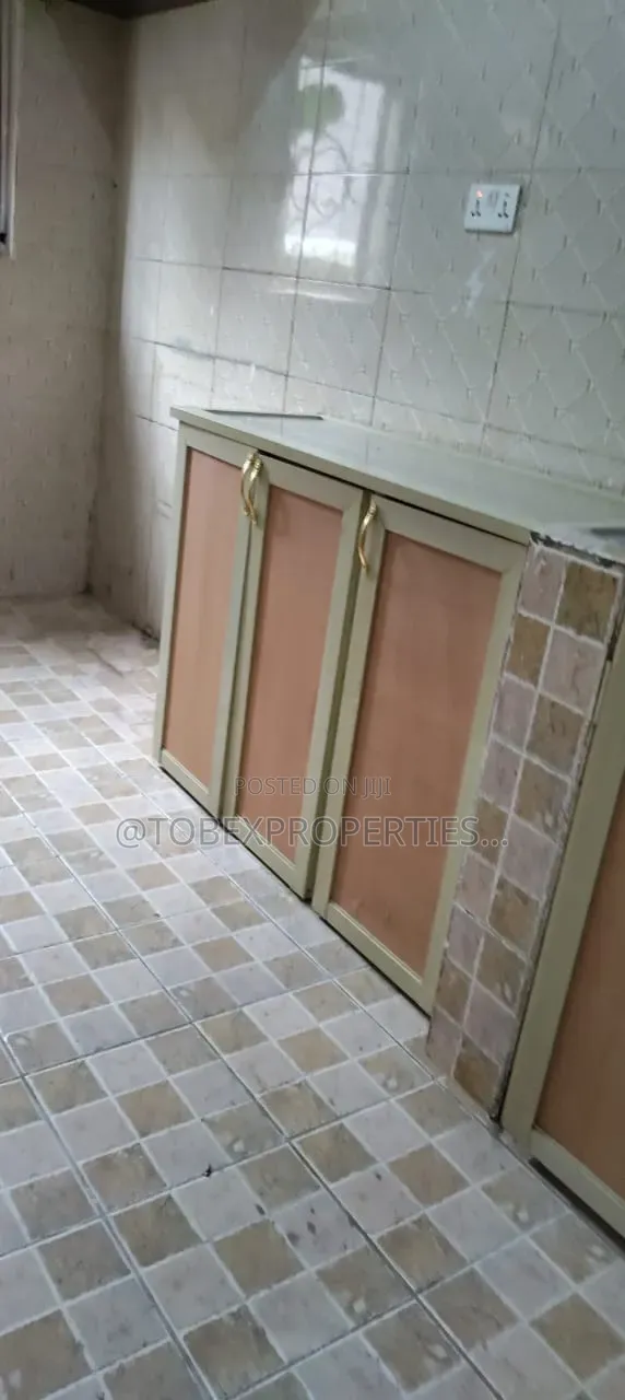 Furnished 1bdrm Apartment in Old Karu Site for rent in Karu