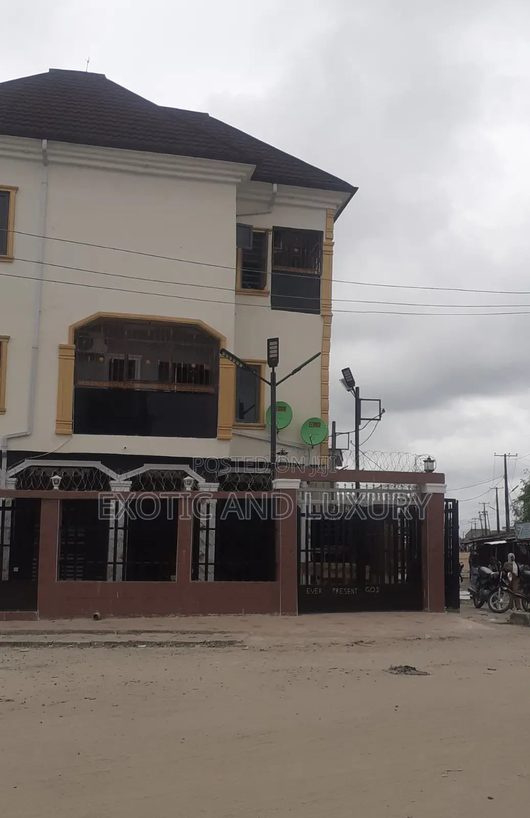 Mini Flat in Ikorodu Road / Ilupeju for rent in Ikorodu Road / Ilupeju