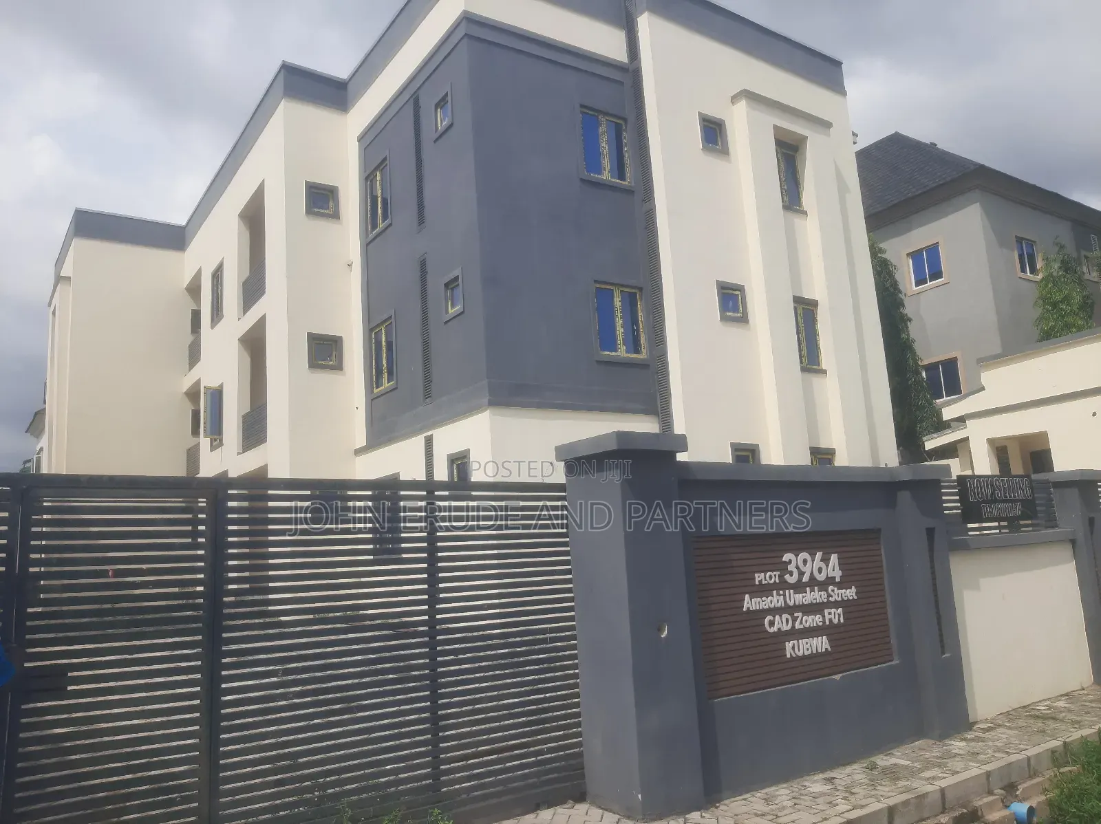 2bdrm Block of Flats in F01 Main Estate for sale in Kubwa