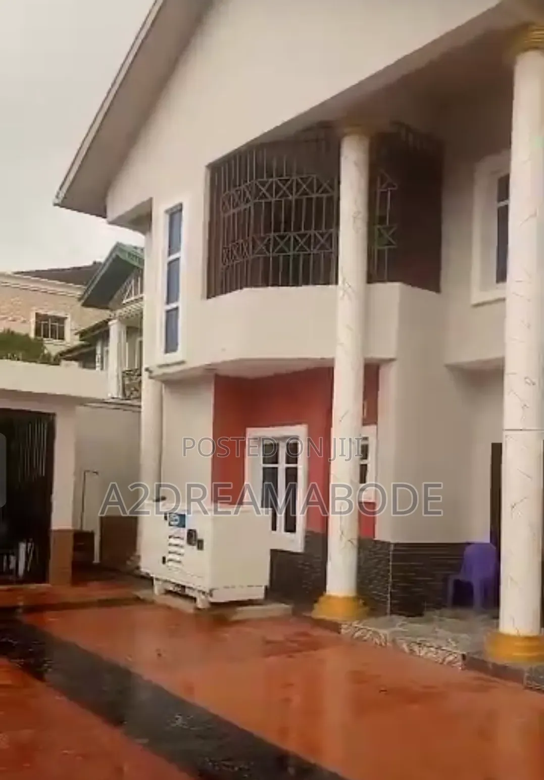 6bdrm Duplex in International, Ajao Estate for sale in Ajao Estate