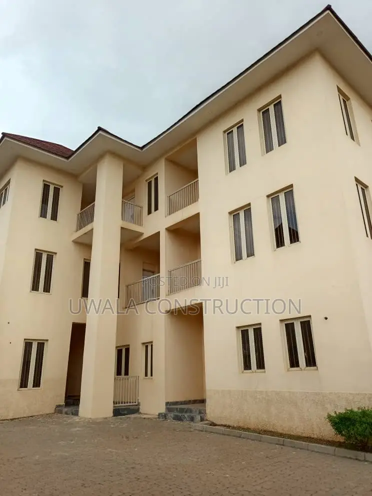 Furnished 4bdrm Duplex in Mabushi for sale in Mabushi