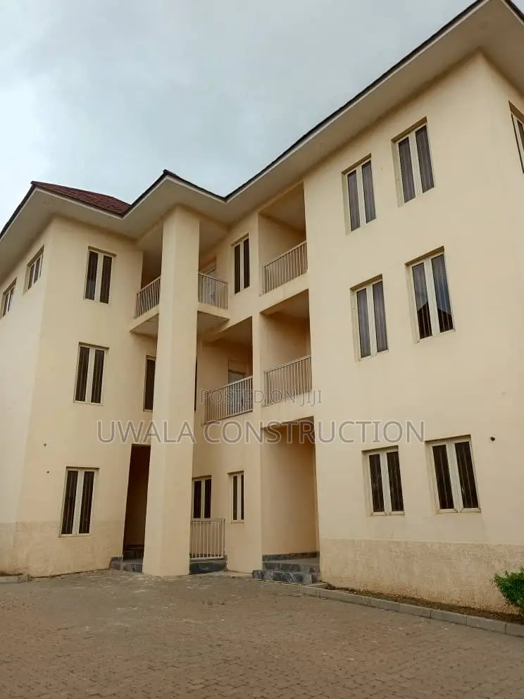 Furnished 4bdrm Duplex in Mabushi for sale in Mabushi