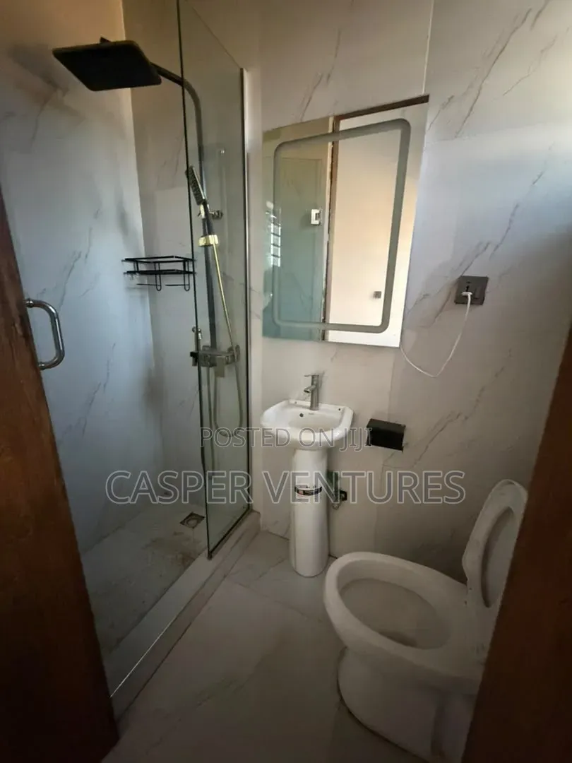 1bdrm Shared Apartment in New Road, Lekki Phase 2 for rent in Lekki Phase 2