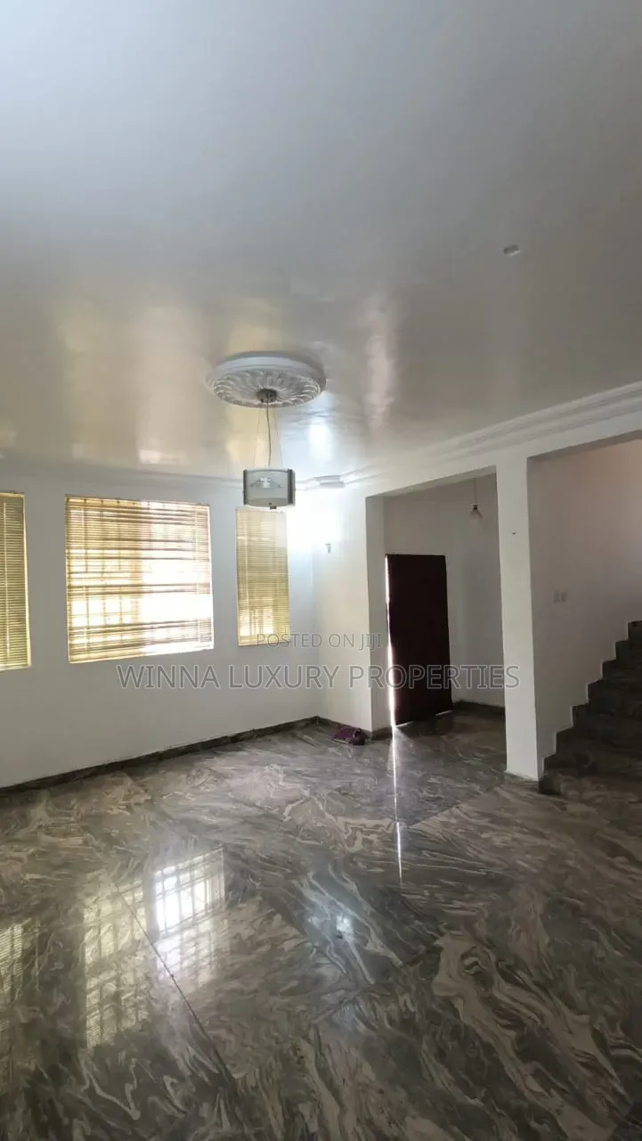5bdrm Duplex in Jabi Main for rent in Jabi