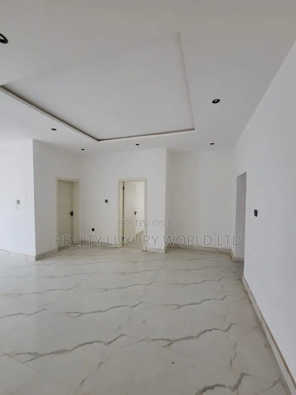 3bdrm Apartment in Jahi for sale in Jahi