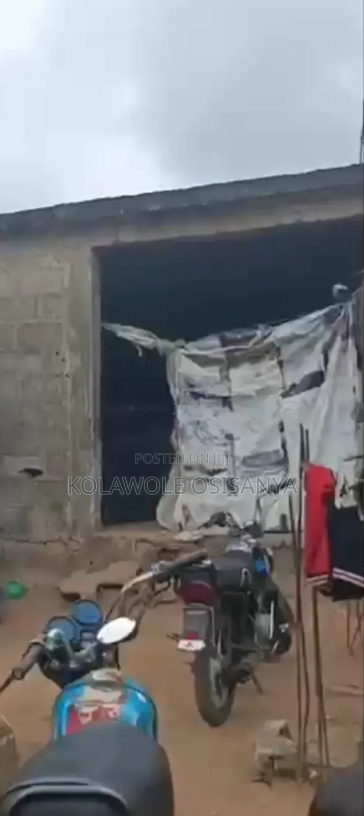 Commercial More Than Half Plot With Mini Warehouse in Akesan