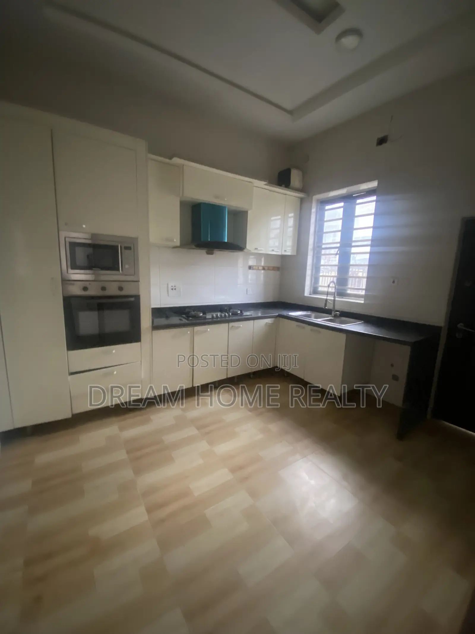 1bdrm Apartment in Ikota for rent in Ikota