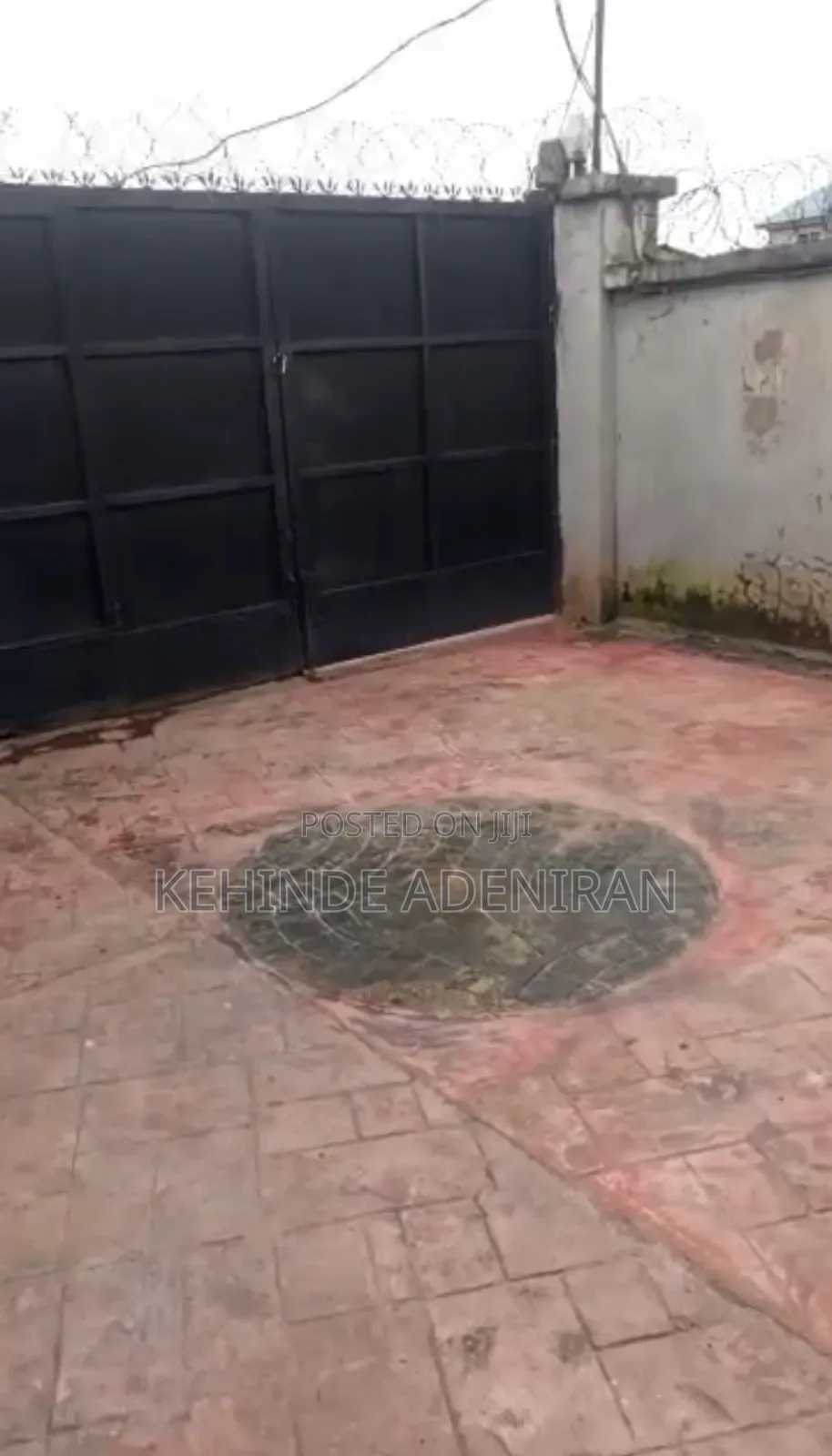 Furnished 3bdrm Bungalow in Onimaba Estate, for sale in Igando / Ikotun/Igando