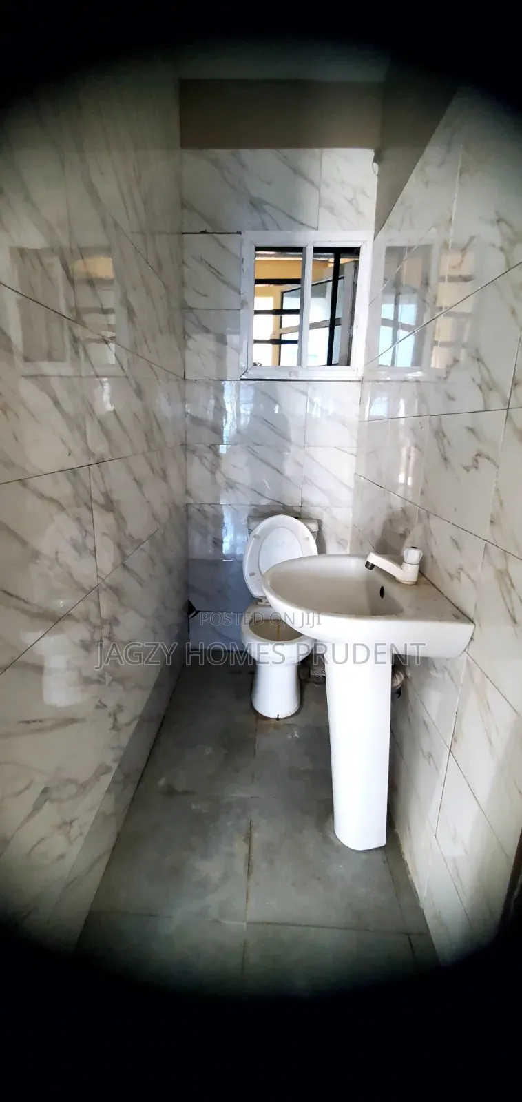 2bdrm Apartment in Rse, Oke Ira / Ajah for rent in Oke Ira / Ajah