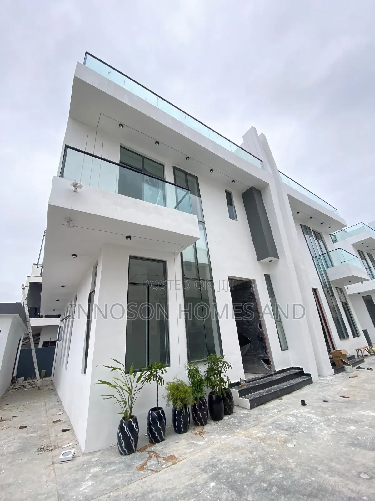 5bdrm House in Lekki Phase 2 for sale in Lekki Phase 2