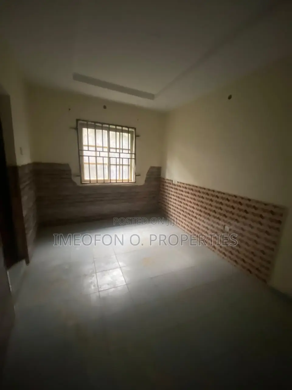 2bdrm Bungalow in Estate, Kubwa for rent in Kubwa