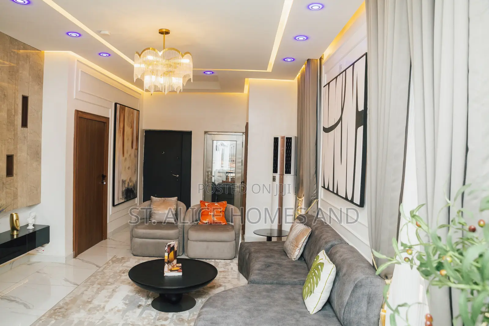 Broaday Double Comfort Retreat 2 Bedroom Apartment With RoofTop in Ogudu GRA